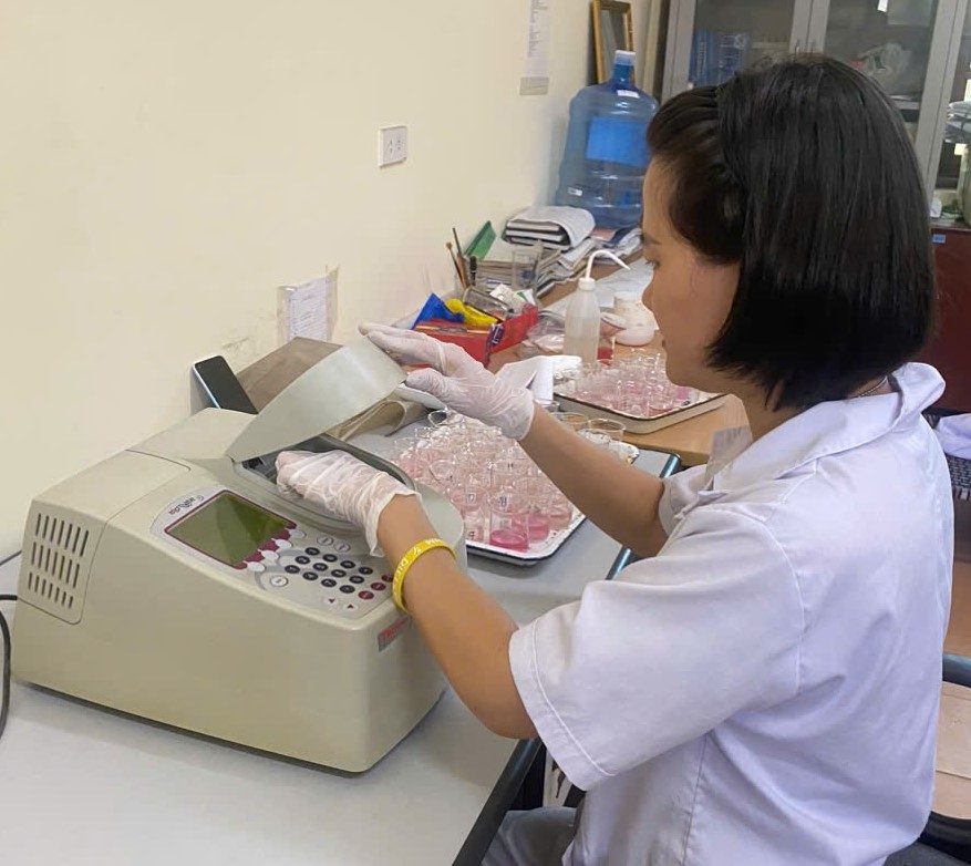 Máy đo quang (UV-VIS)
